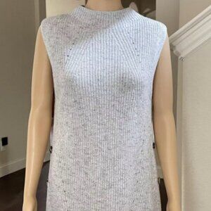 ANN TAYLOR Gray Sleeveless Vest Size L